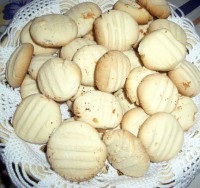 GALETAS CASERAS DE POLVILHO (100 UNIDADES)